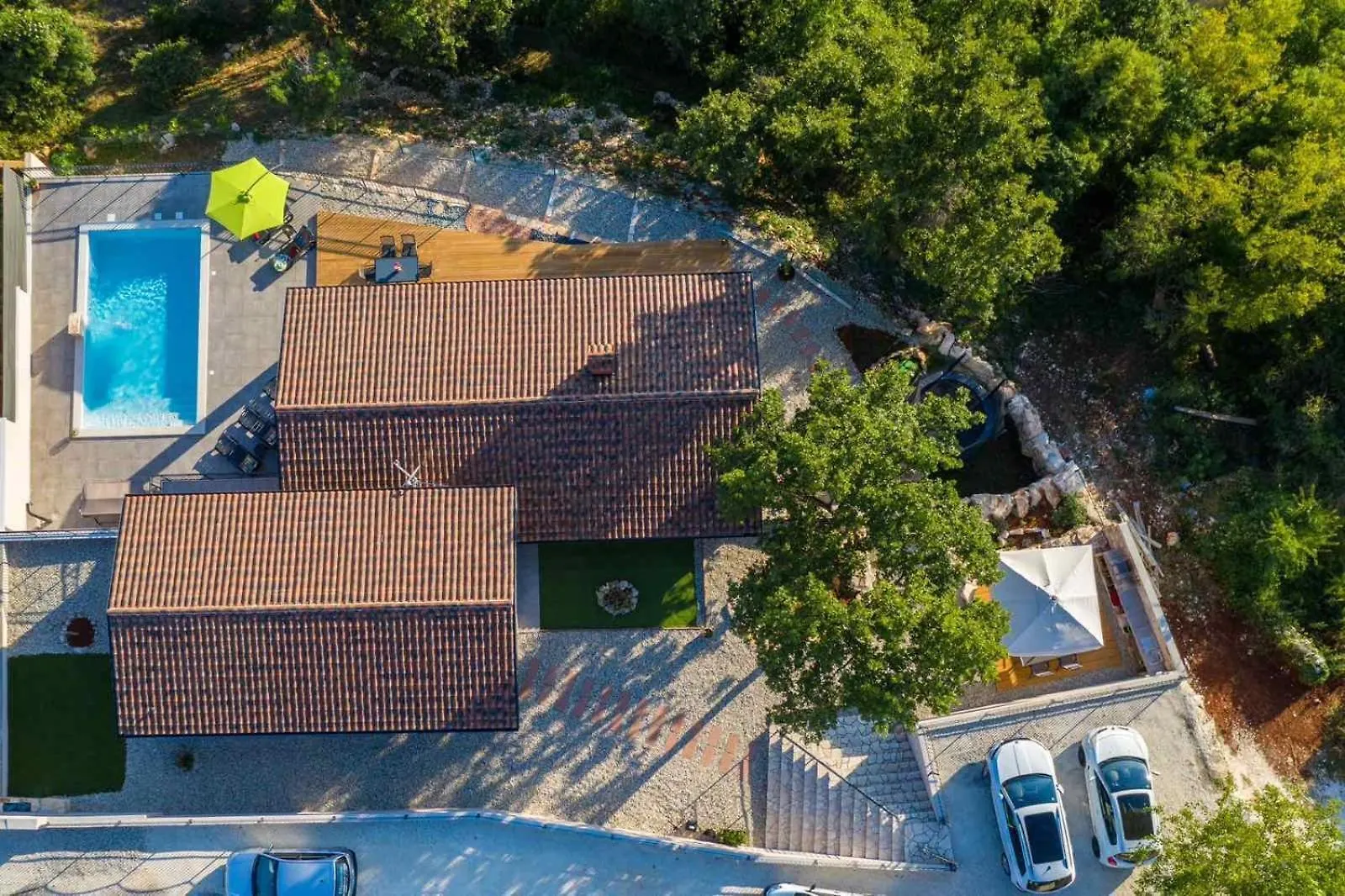 Gloria Villa Sarici